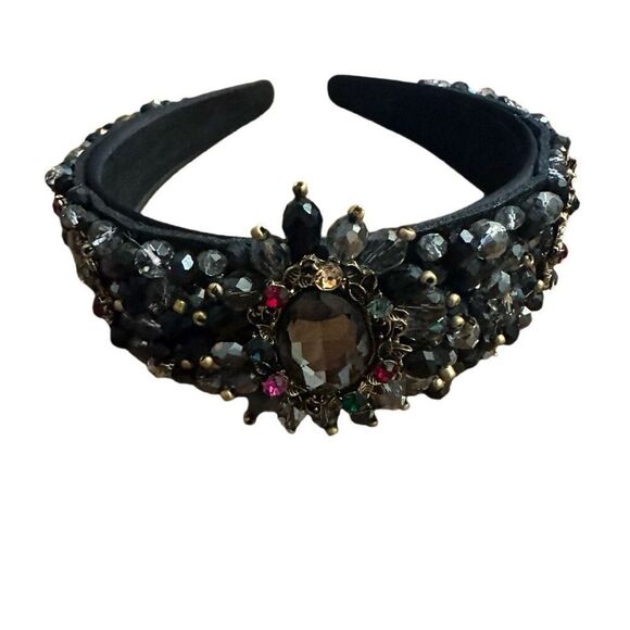 New! Rhinestone Headband - Picture 2 of 3